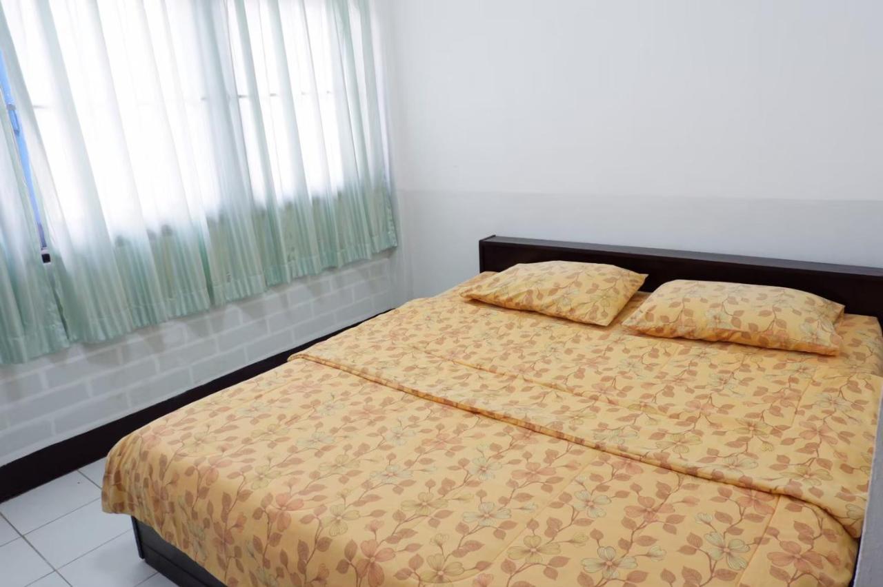 Chokchai Hotel Szajok Kültér fotó