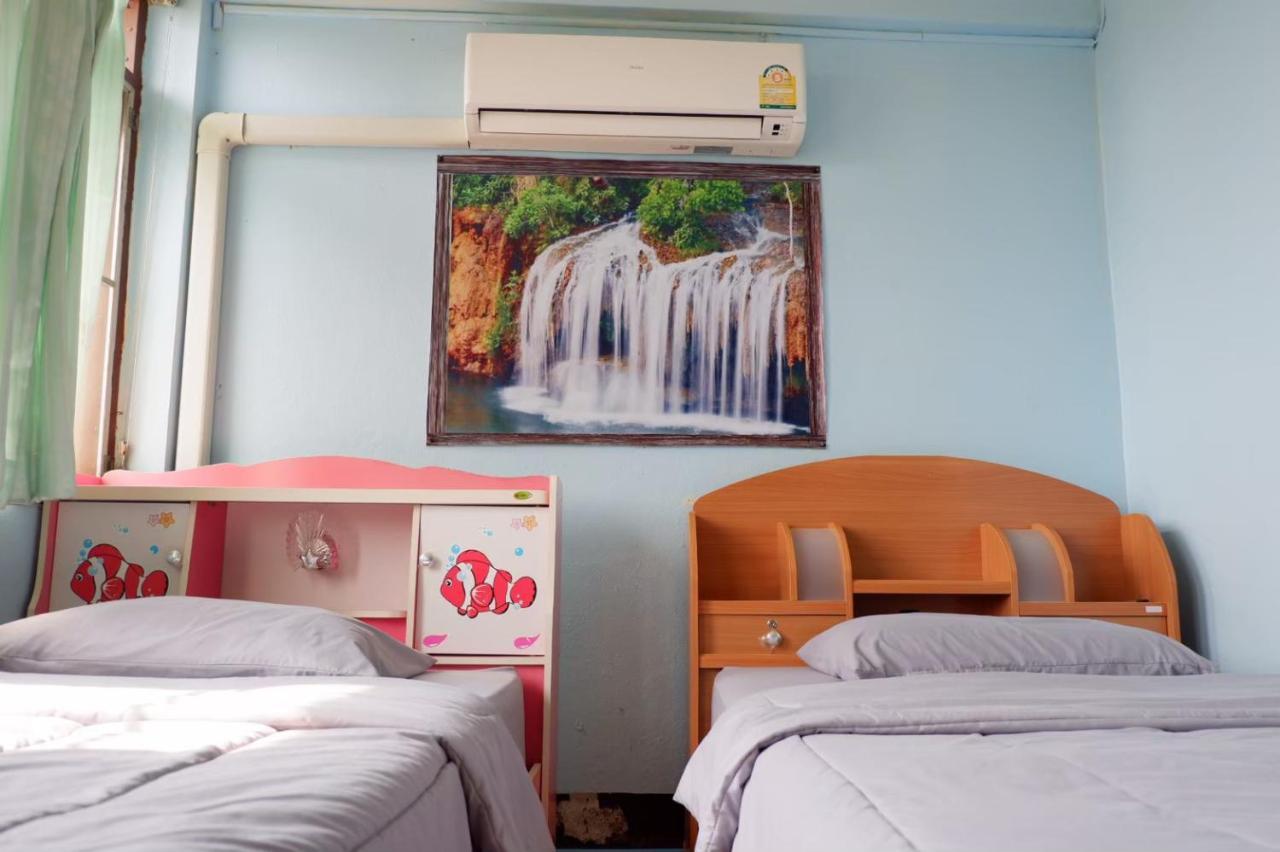 Chokchai Hotel Szajok Kültér fotó