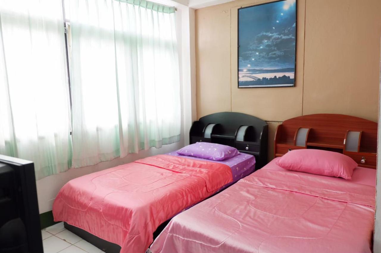 Chokchai Hotel Szajok Kültér fotó