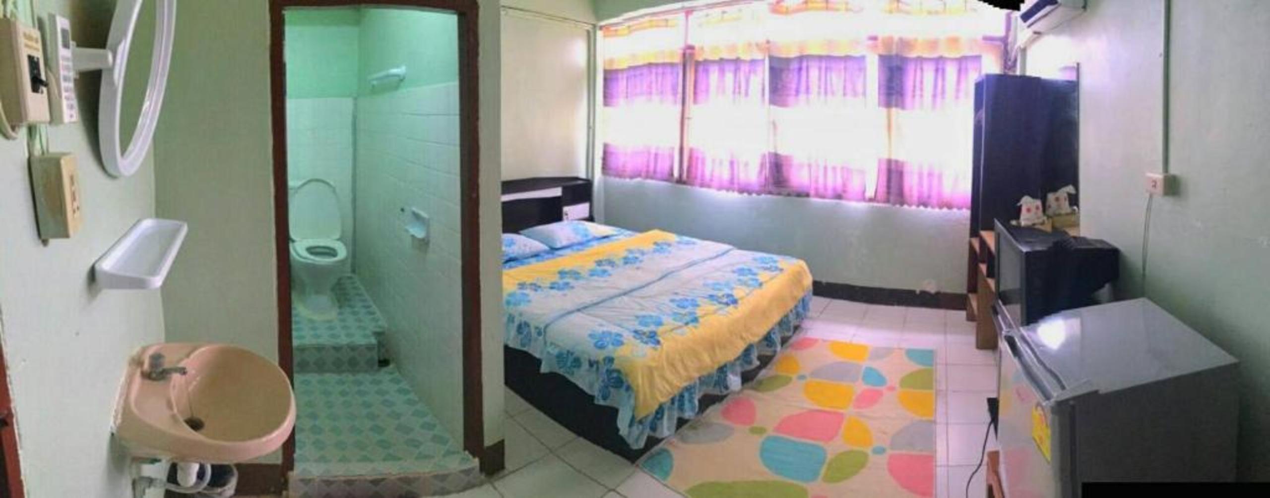 Chokchai Hotel Szajok Kültér fotó